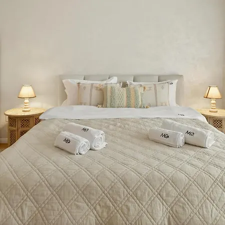 Mohost Elioré - A Story Written In Light Appartamento Braşov