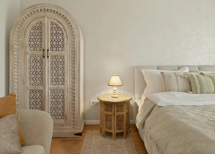 Mohost Eliore - A Story Written In Light * 布拉索夫