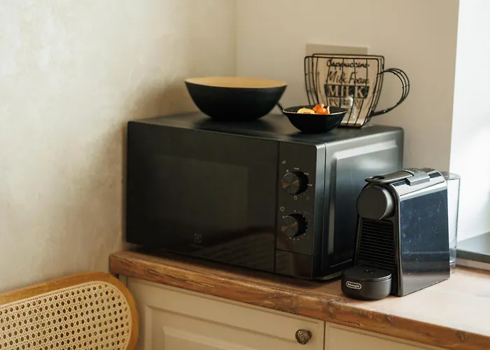 Mohost Eliore - A Story Written In Light *